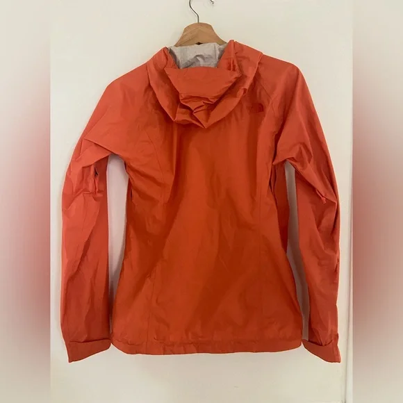 The North Face Women's Rain Jacket Size XS Color Coral Dry Vent - Picture 2 of 10